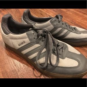 Adidas Sambas